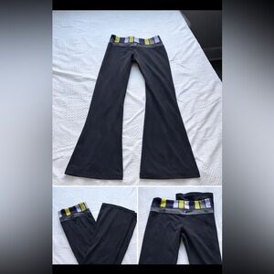 Lululemon Women’s Size 4 Black Flared Yoga Pants with Striped Waistband
